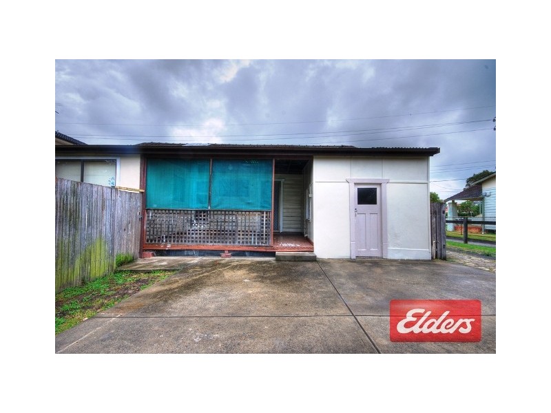 Flat 1/32 Reynolds Street, Toongabbie NSW 2146