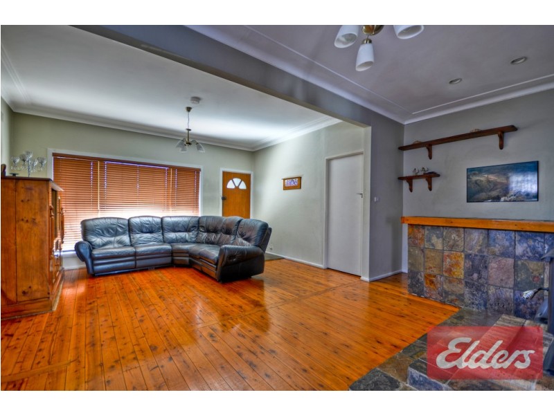 6 Harvey Place, Toongabbie NSW 2146