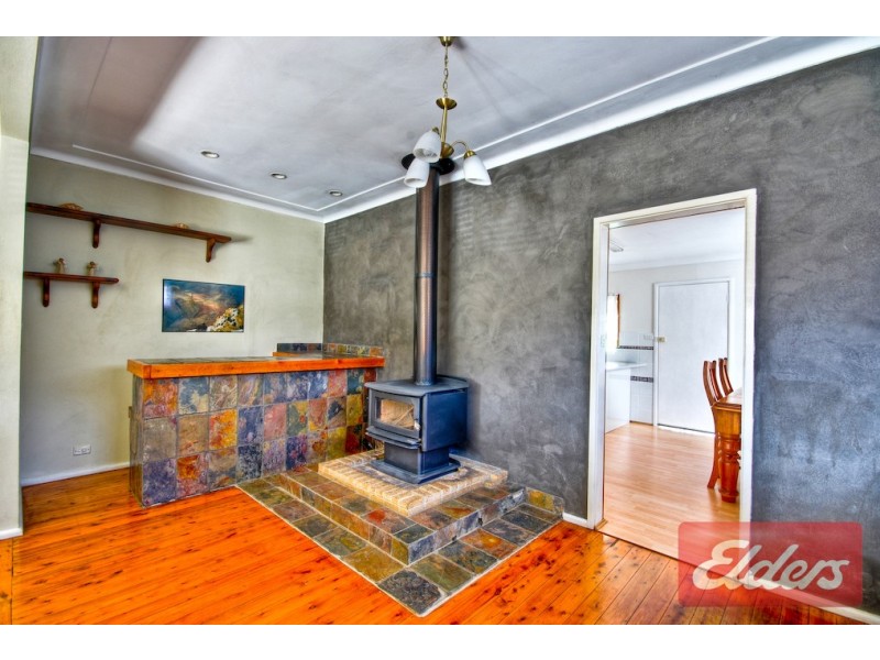 6 Harvey Place, Toongabbie NSW 2146