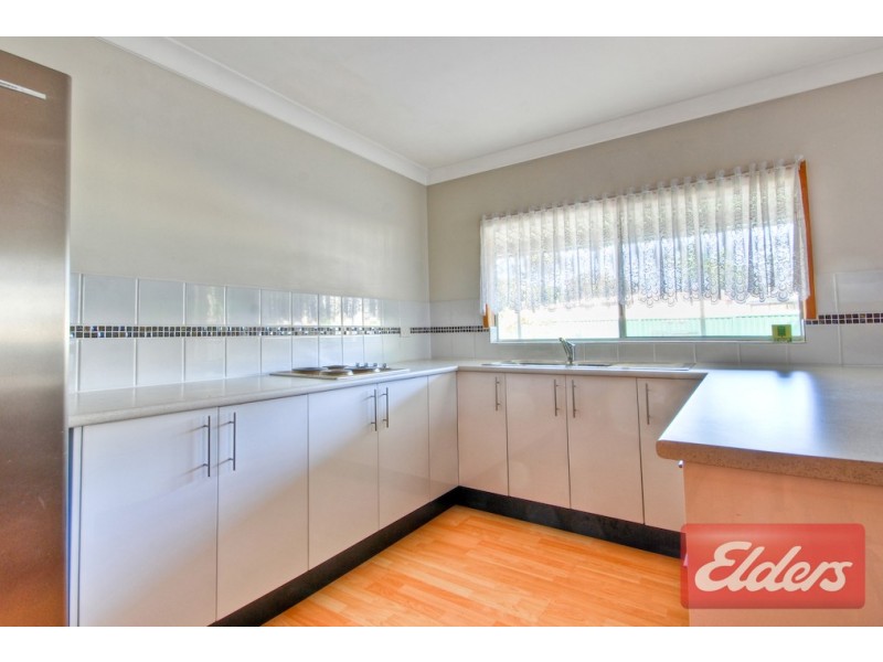 6 Harvey Place, Toongabbie NSW 2146