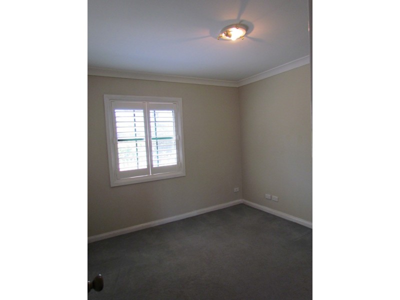 11/3 Budgeree Road, Toongabbie NSW 2146