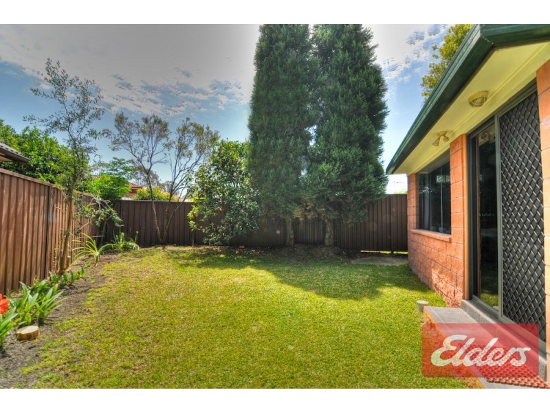 5 Memphis Crescent, Toongabbie NSW 2146
