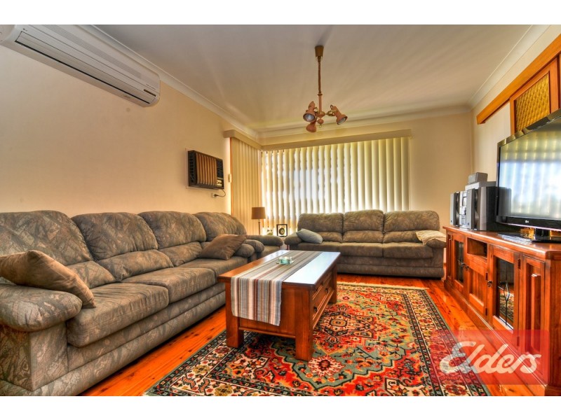 10 Vancouver Avenue, Toongabbie NSW 2146