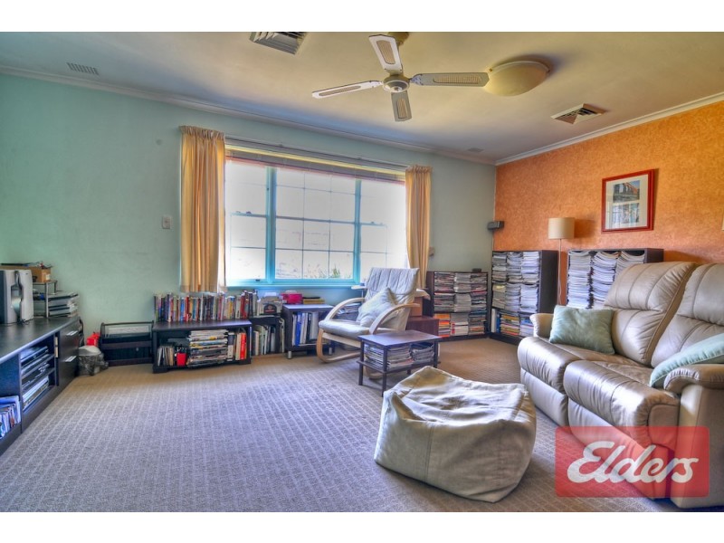 69 Lyle Street, Girraween NSW 2145