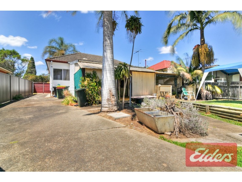 78 Ballandella Road, Toongabbie NSW 2146