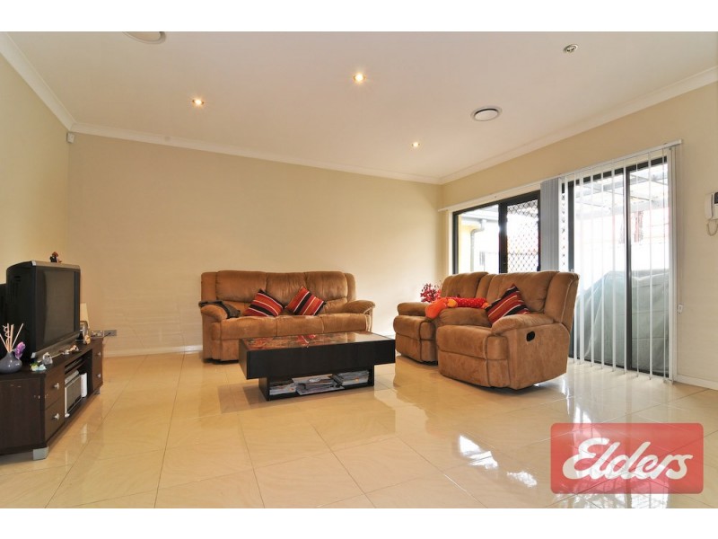 8/44 Girraween Road, Girraween NSW 2145
