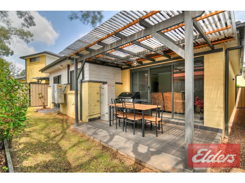 8/44 Girraween Road, Girraween NSW 2145