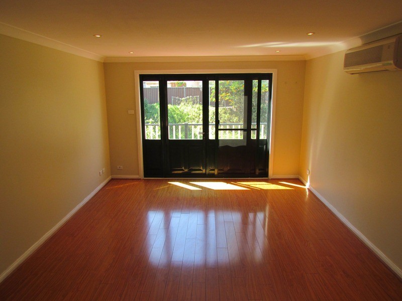 11/3 Budgeree Road, Toongabbie NSW 2146