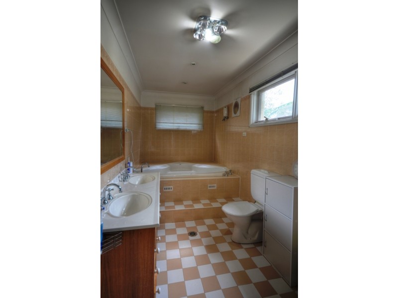 40 Ursula Street, Winston Hills NSW 2153