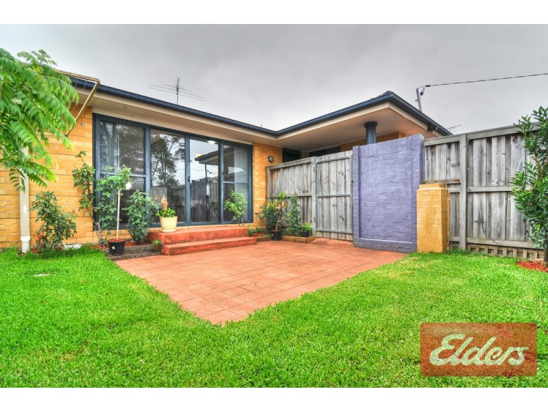 52 Carinya Road, Girraween NSW 2145