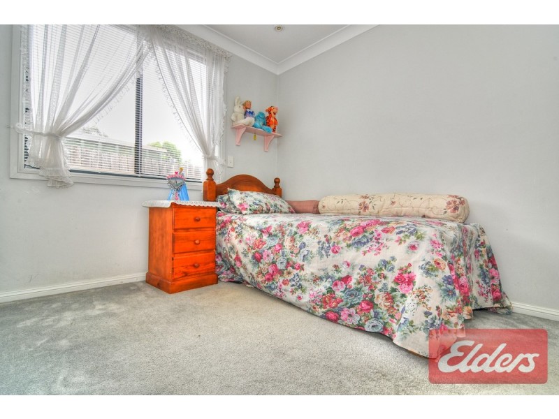 52 Carinya Road, Girraween NSW 2145