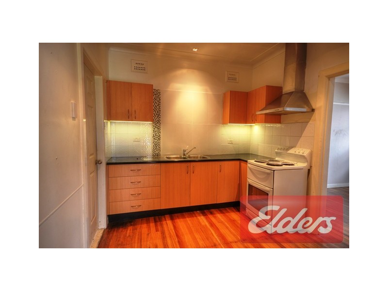 16 Portia Road, Toongabbie NSW 2146