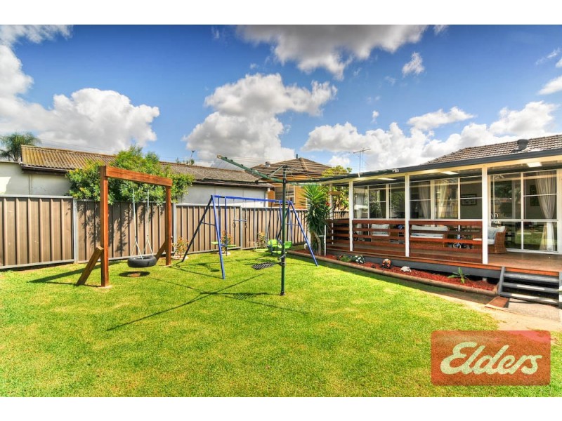 30 Merryl Avenue, Old Toongabbie NSW 2146