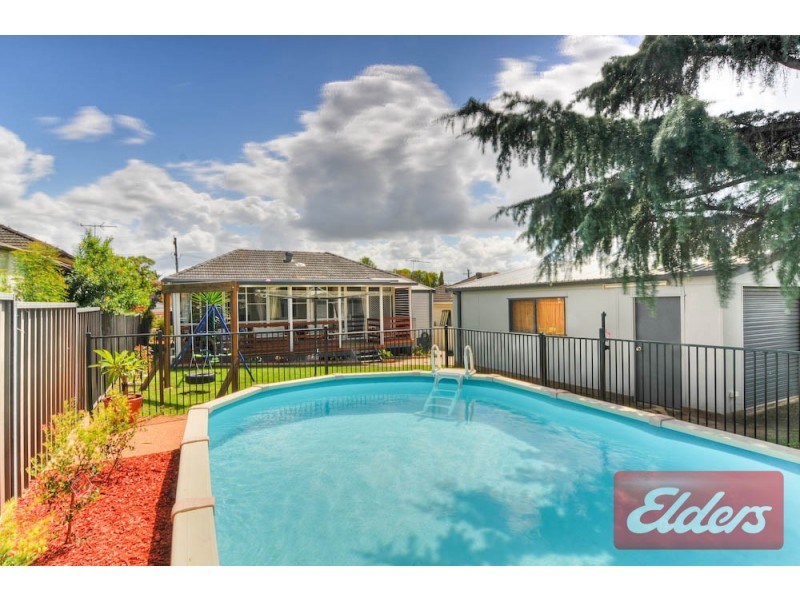 30 Merryl Avenue, Old Toongabbie NSW 2146