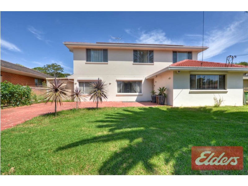 6 Station Road, Toongabbie NSW 2146