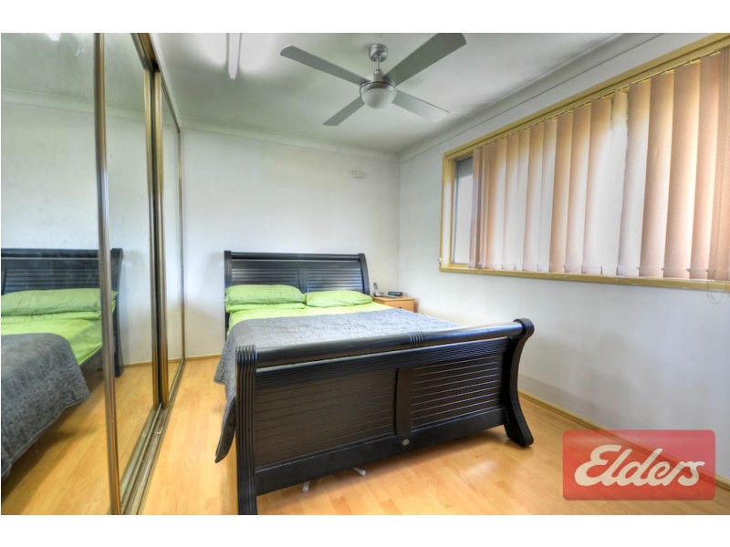 6 Station Road, Toongabbie NSW 2146