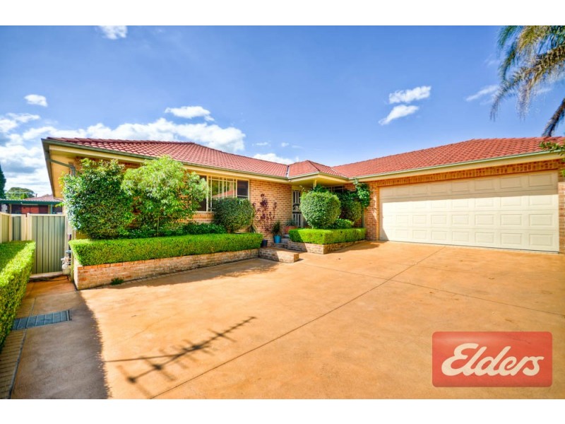 12 Barangaroo Road, Toongabbie NSW 2146