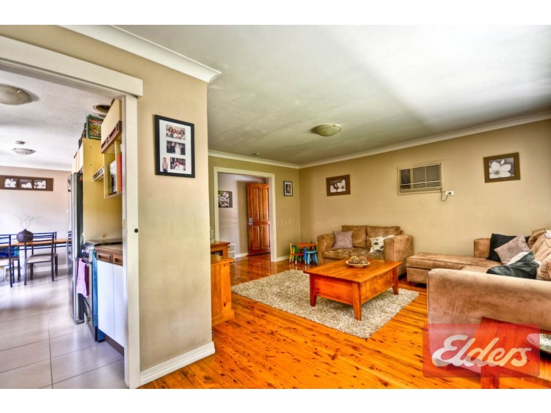 26 Myuna Crescent, Seven Hills NSW 2147