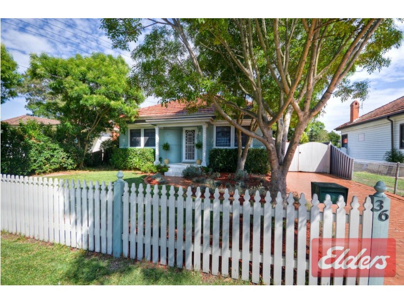 36 Portico Parade, Toongabbie NSW 2146