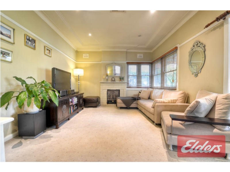 36 Portico Parade, Toongabbie NSW 2146