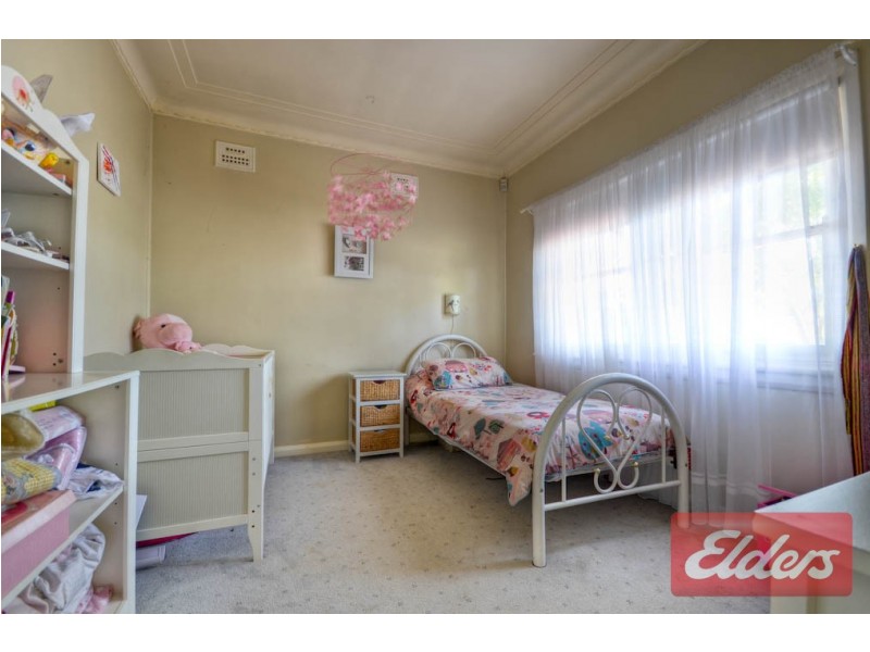 36 Portico Parade, Toongabbie NSW 2146