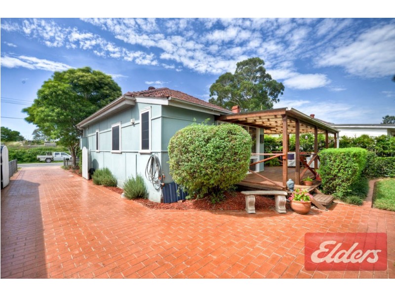 36 Portico Parade, Toongabbie NSW 2146