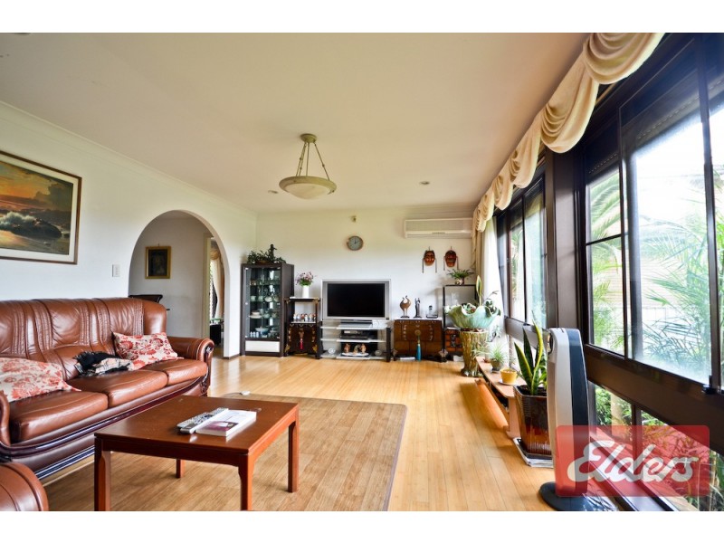 5 Clayton Place, Girraween NSW 2145