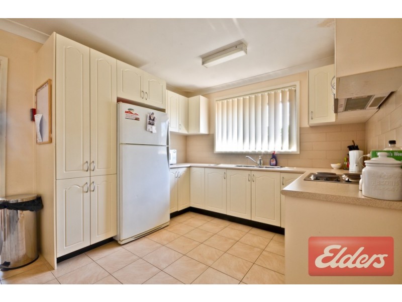 10 Station Road, Toongabbie NSW 2146