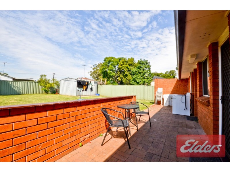 10 Station Road, Toongabbie NSW 2146