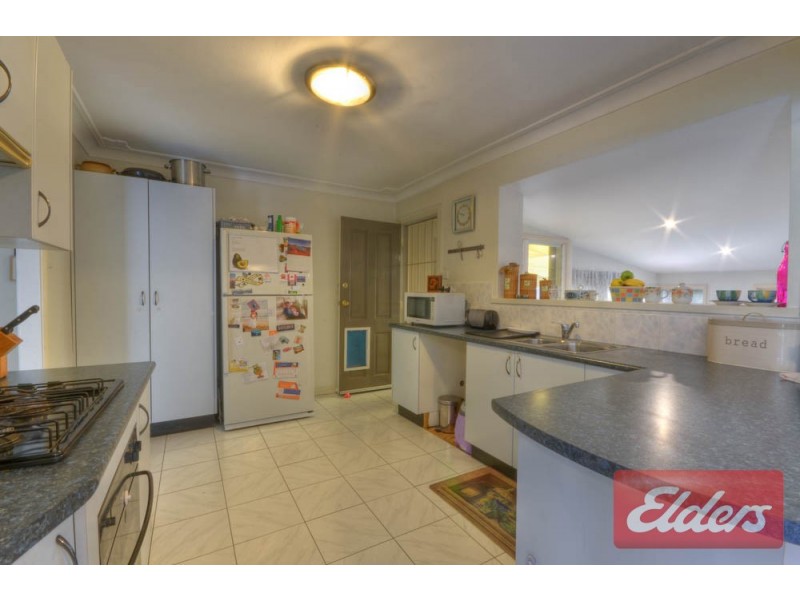 4 Bell Street, Toongabbie NSW 2146