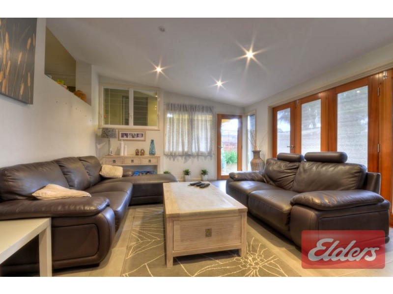 4 Bell Street, Toongabbie NSW 2146