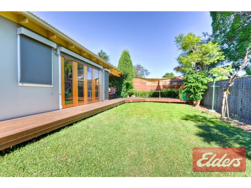 4 Bell Street, Toongabbie NSW 2146