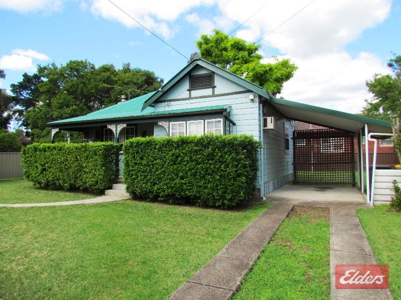 2 Octavia Street, Toongabbie NSW 2146