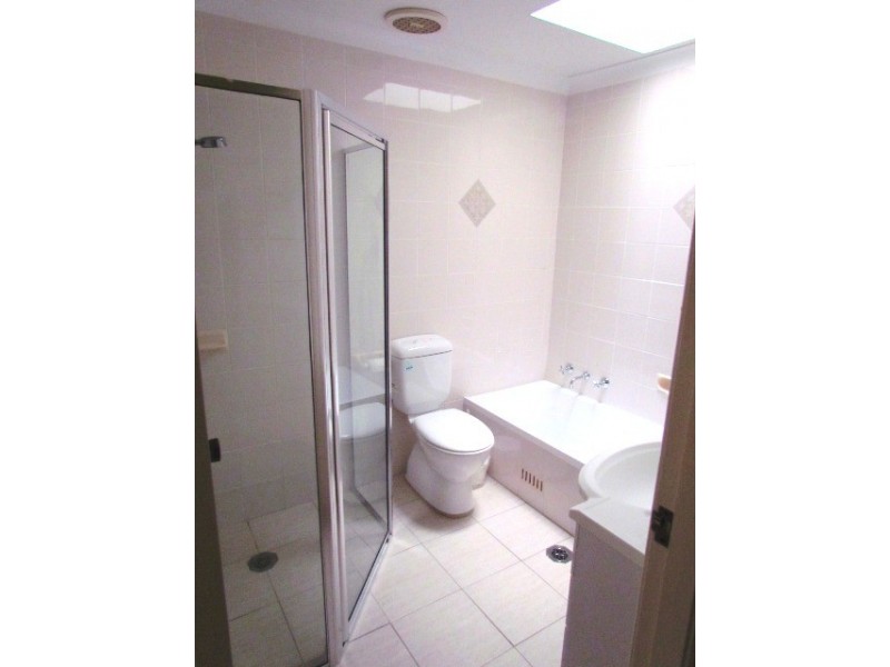 2/21 Mount Street, Constitution Hill NSW 2145