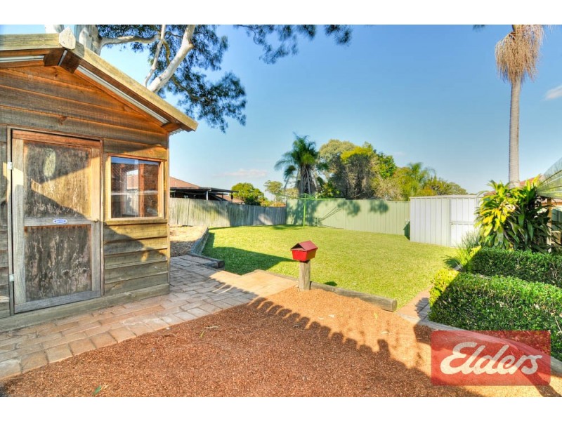 11 Orleans Crescent, Toongabbie NSW 2146