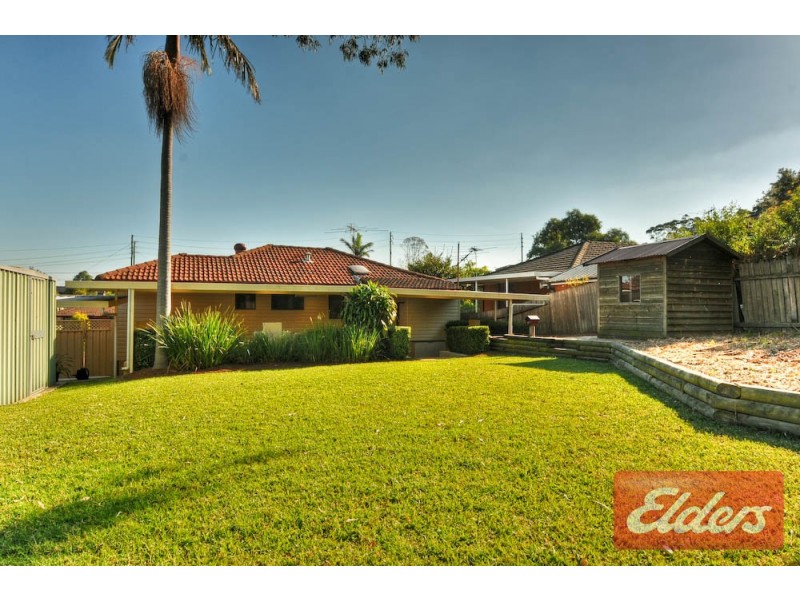 11 Orleans Crescent, Toongabbie NSW 2146