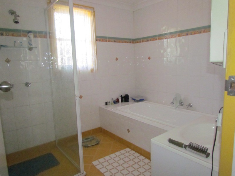 17 Zambesi Road, Seven Hills NSW 2147