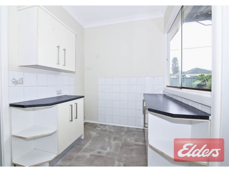 2 Derbyshire Avenue, Toongabbie NSW 2146