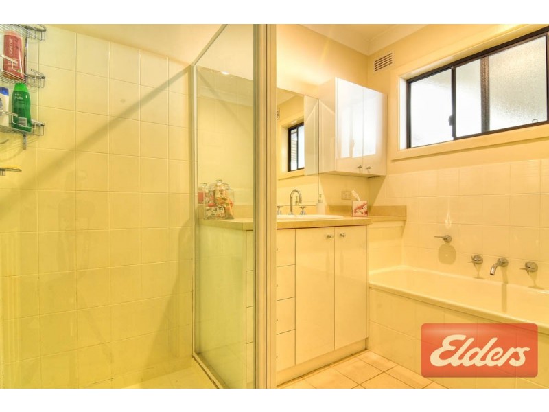 11 Orleans Crescent, Toongabbie NSW 2146