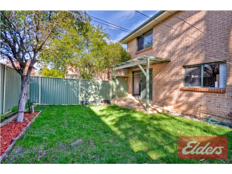 4/39 Metella Road, Toongabbie NSW 2146