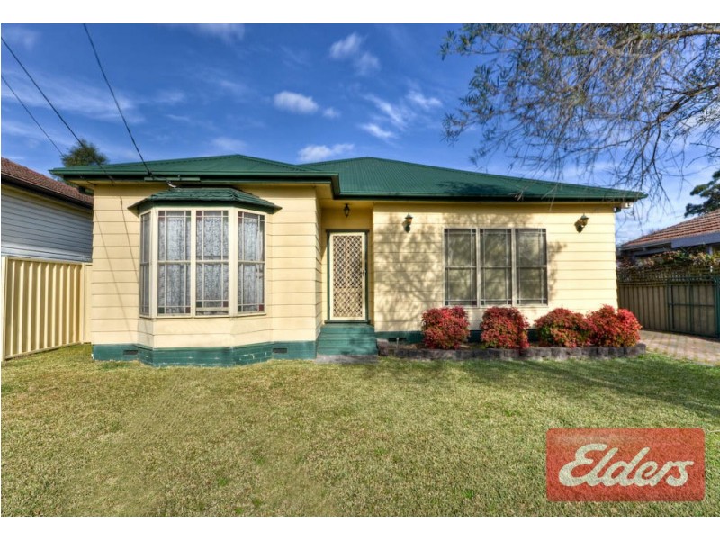 22 Derbyshire Avenue, Toongabbie NSW 2146