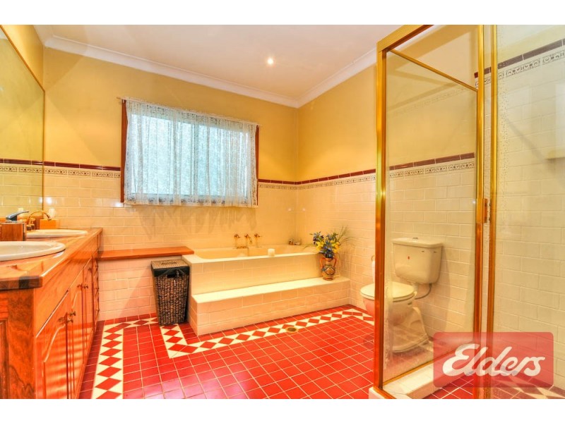 22 Derbyshire Avenue, Toongabbie NSW 2146