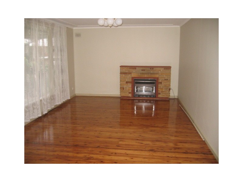 60 Bryson Street, Toongabbie NSW 2146