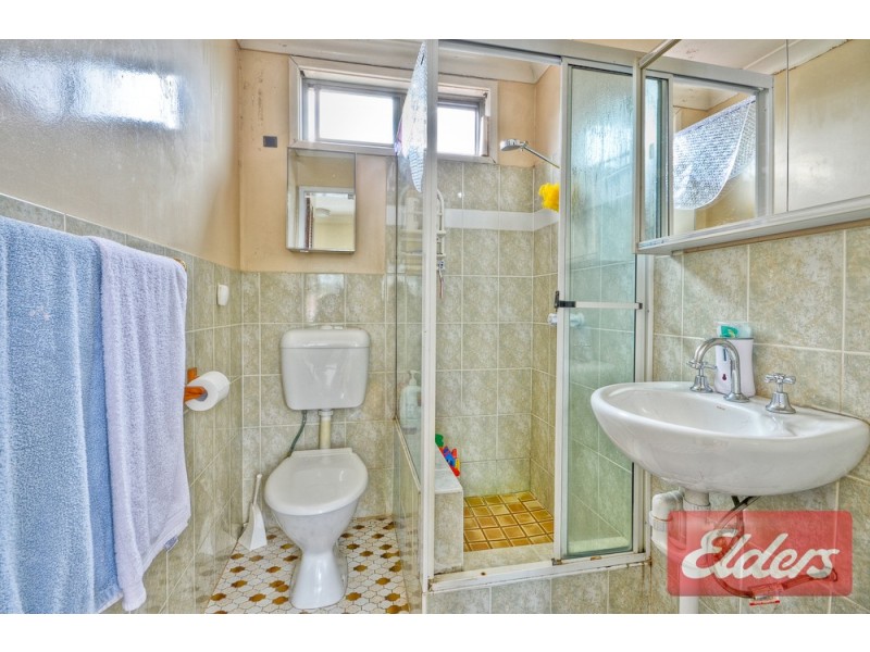 2 Mimosa Avenue, Toongabbie NSW 2146