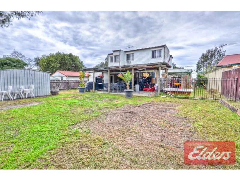 2 Mimosa Avenue, Toongabbie NSW 2146