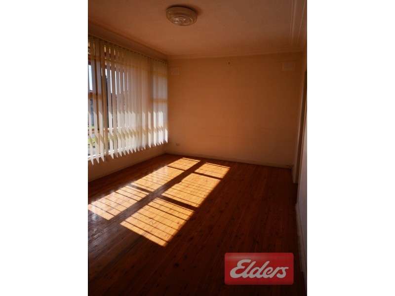 94 Bombala Road, Pendle Hill NSW 2145