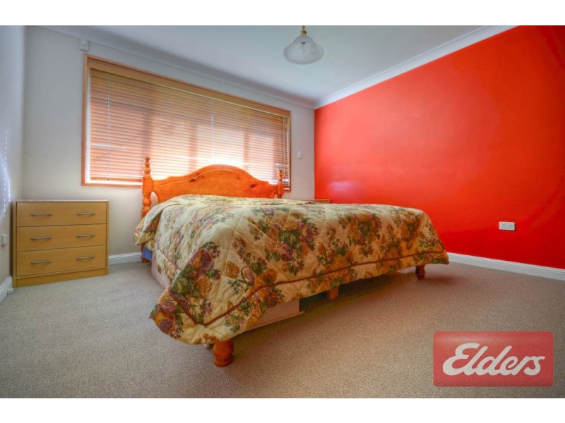 34 The Crescent, Toongabbie NSW 2146
