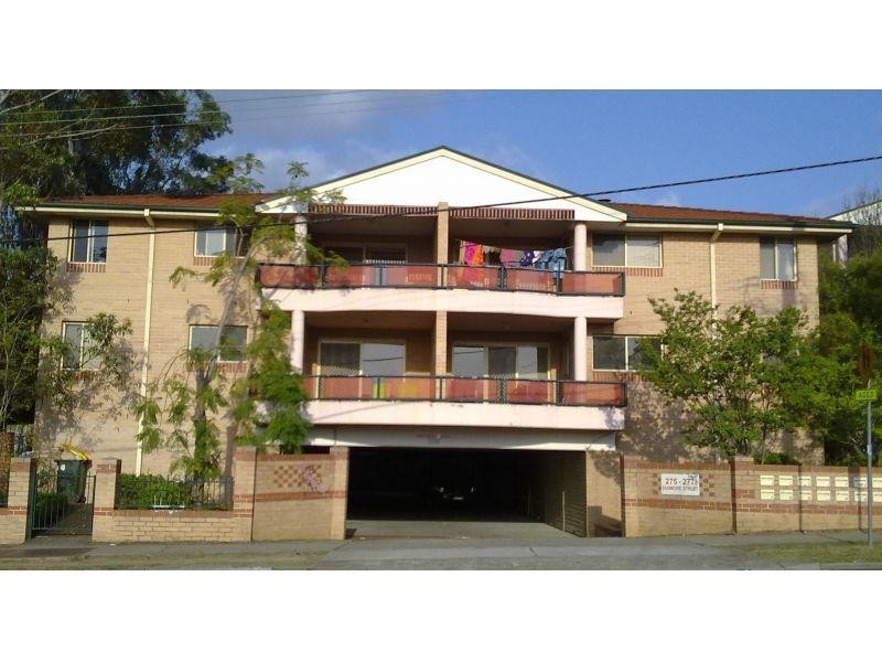 3/275 Dunmore Street, Pendle Hill NSW 2145