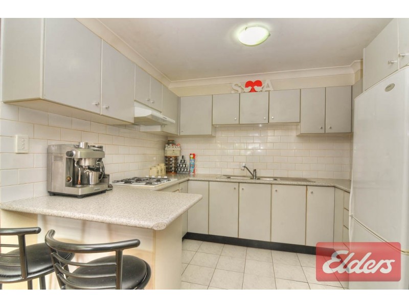 10/240-242 Targo Road, Toongabbie NSW 2146