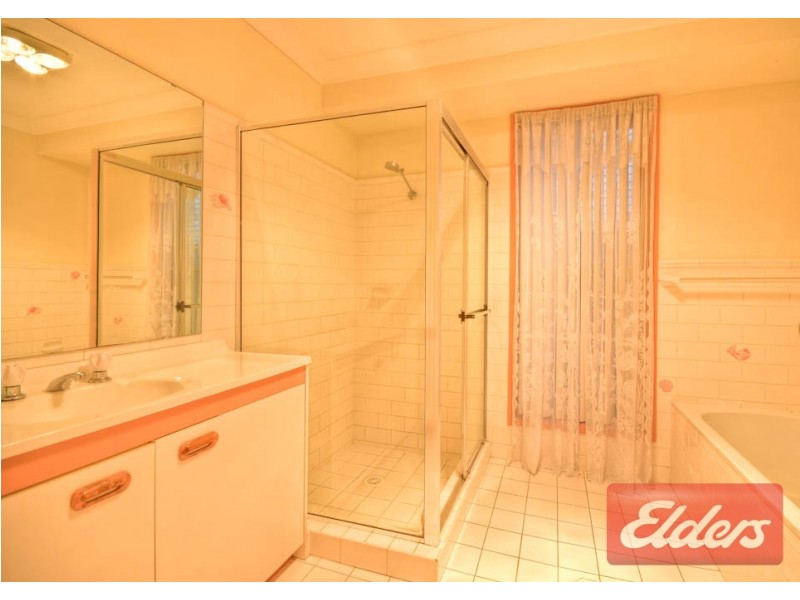 54 Bulli Road, Toongabbie NSW 2146